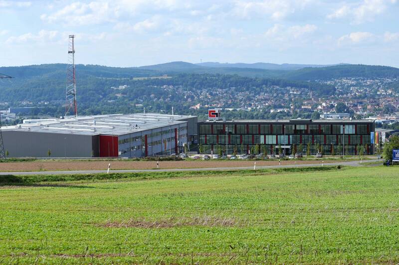 Referenz Firma Grenzebach Aufnahme Firmengebäude in Landschaft